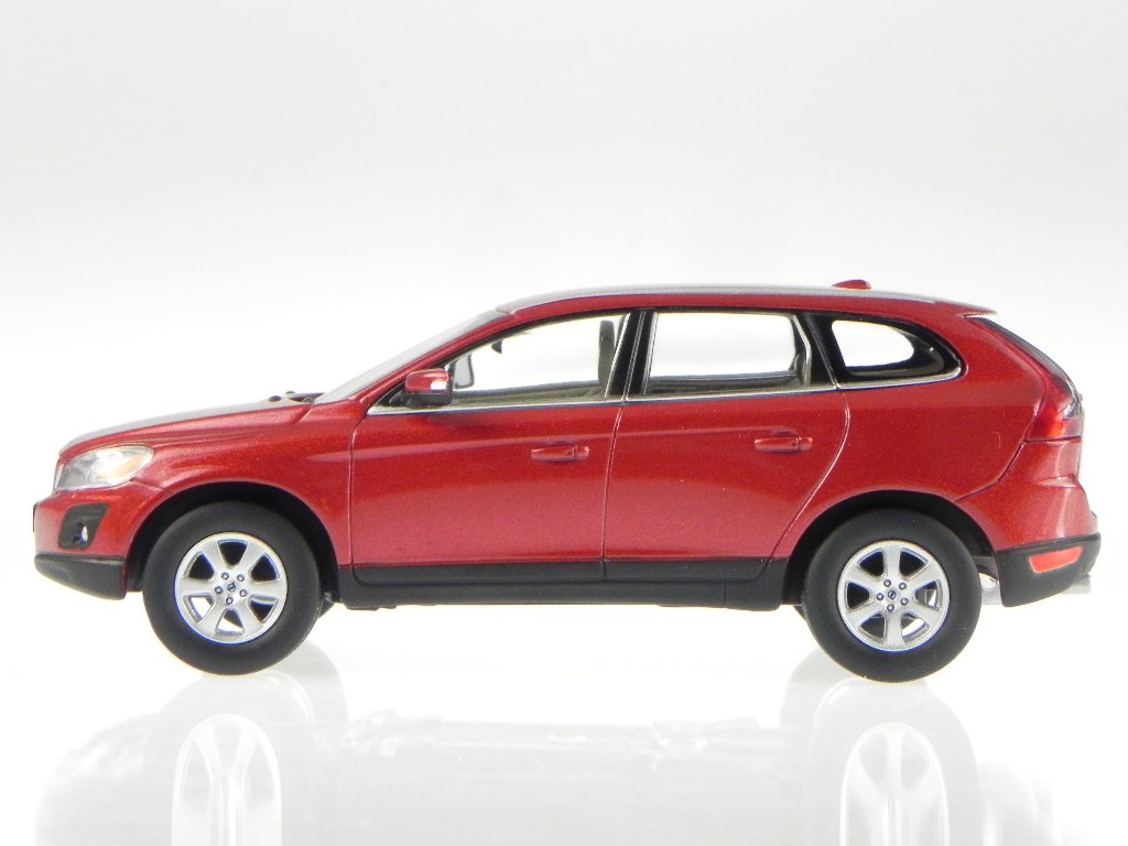 Motorart Volvo XC60 XC 60 2007 Red Metallic Model Car 1:43: Amazon